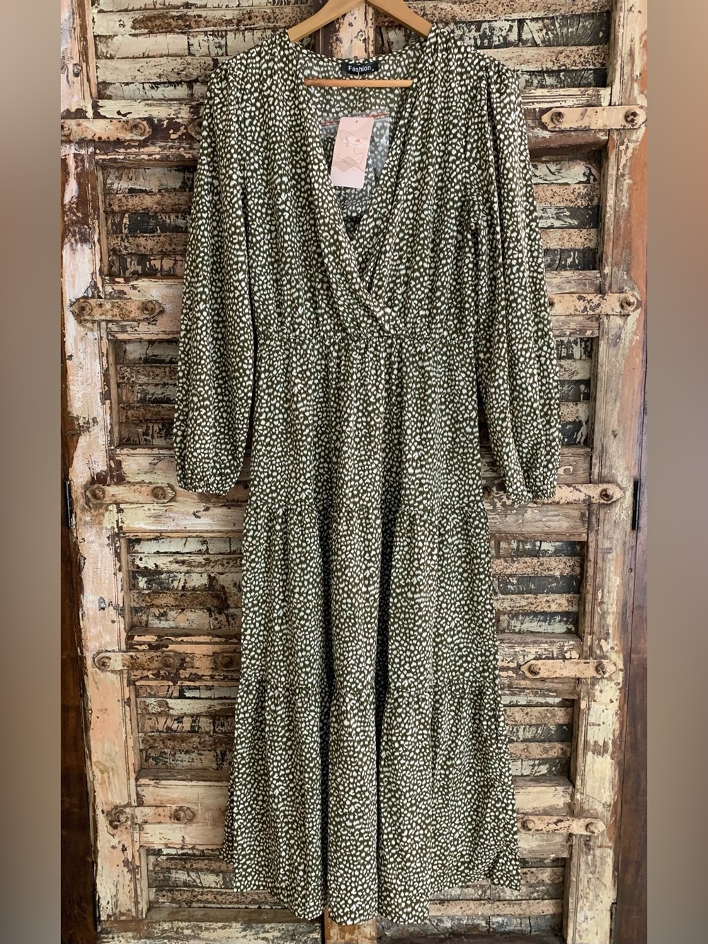 NWT Fashion Olive Green Flowy Tiered Boho Maxi Dress Abstract Print Maxi Midi, M